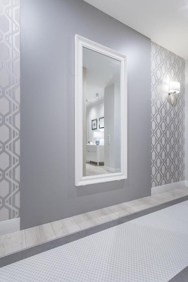 Lion Apartments - Naviflat Brabank Premium Apartment With Parking Danzig Exterior foto